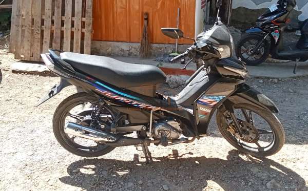 YAMAHA  JUPITER Z1