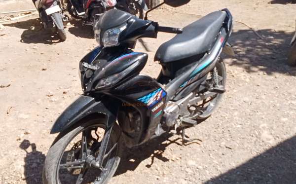 YAMAHA  JUPITER Z1