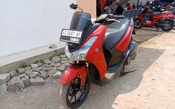 YAMAHA LEXI