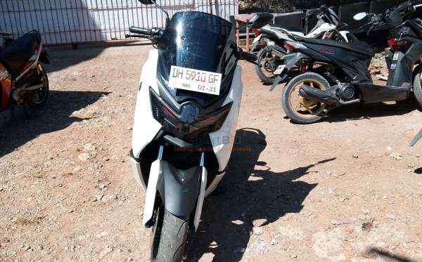 YAMAHA NMAX