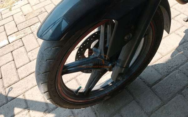 YAMAHA VIXION