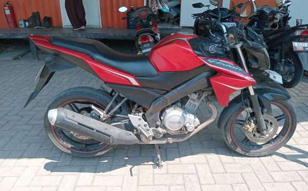 YAMAHA VIXION