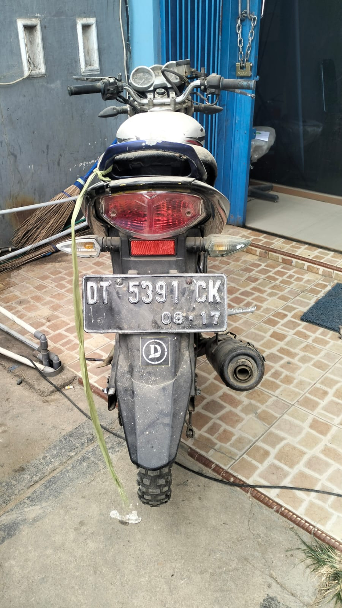 YAMAHA VIXION