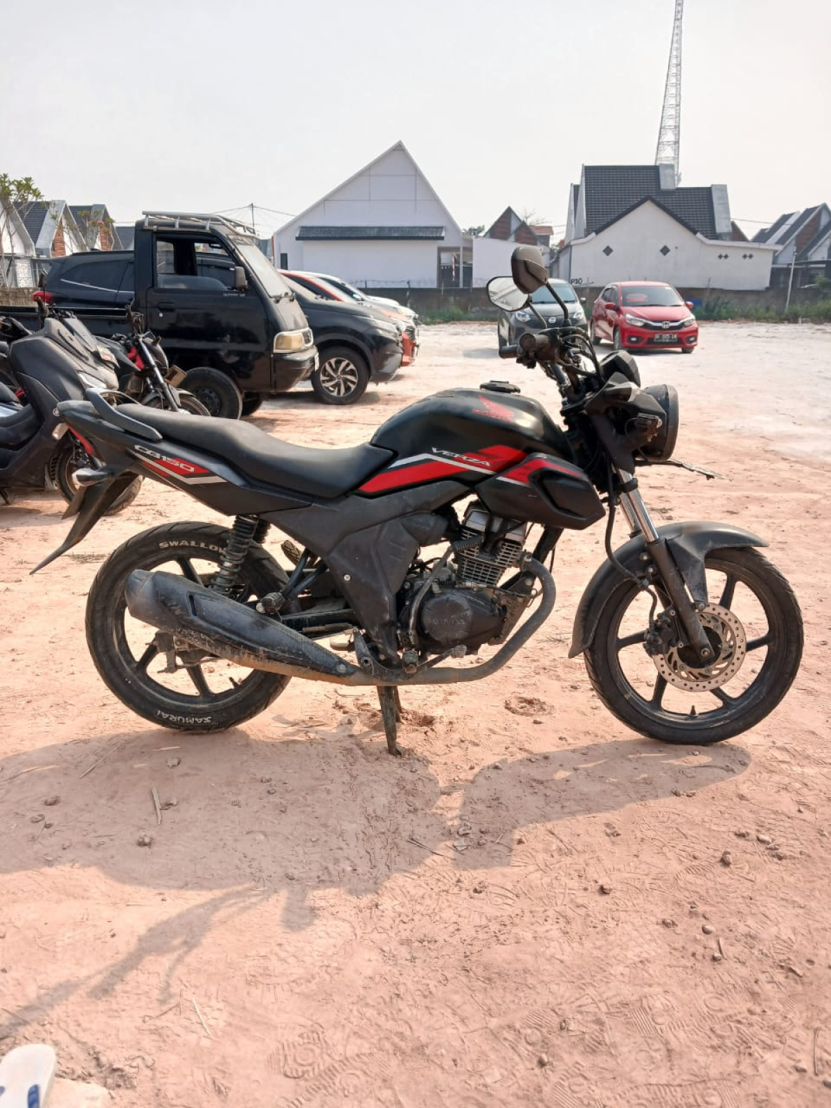 HONDA  CB 150 Verza