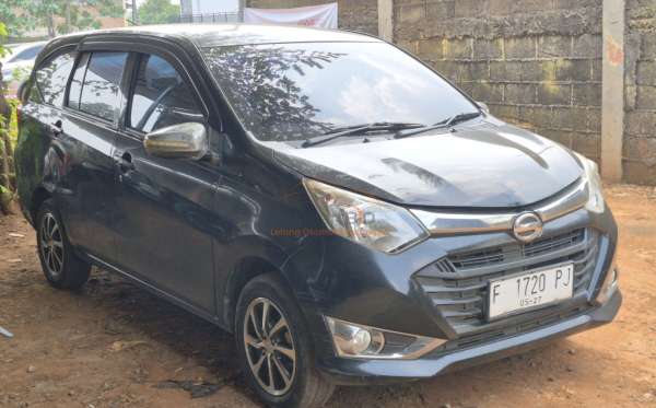 DAIHATSU  SIGRA  1.2 R