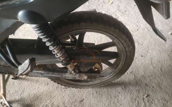 HONDA CB 150 Verza
