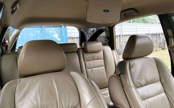 HONDA CR-V RE1 2WD 2.4 A/T