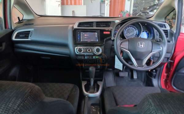 HONDA JAZZ GK5 1.5 S AT CKD