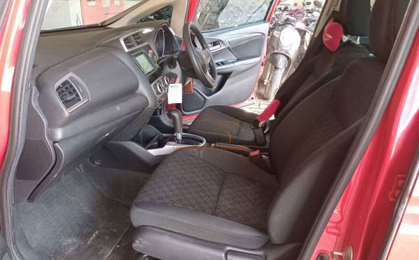 HONDA JAZZ GK5 1.5 S AT CKD