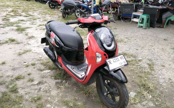 HONDA  SCOOPY