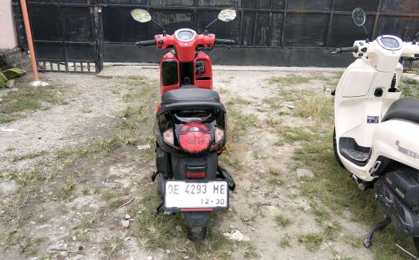 HONDA  SCOOPY