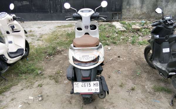 HONDA  STYLO