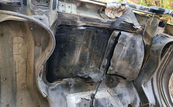MITSUBISHI  FE  74