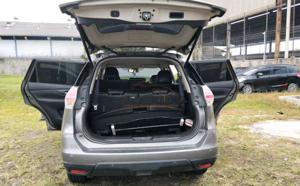 NISSAN X TRAIL 2.5