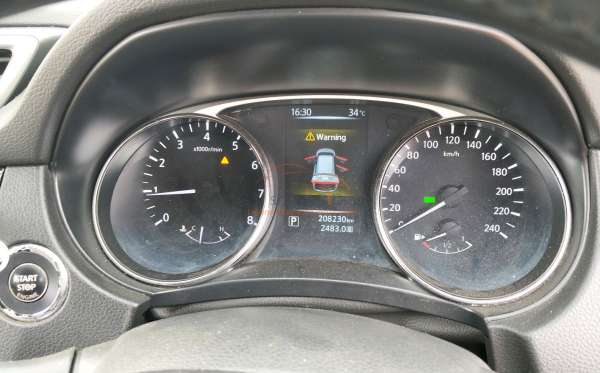 NISSAN X TRAIL 2.5