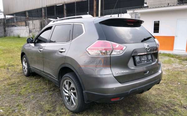 NISSAN X TRAIL 2.5