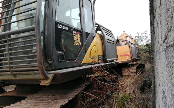 SUMITOMO SH210-6