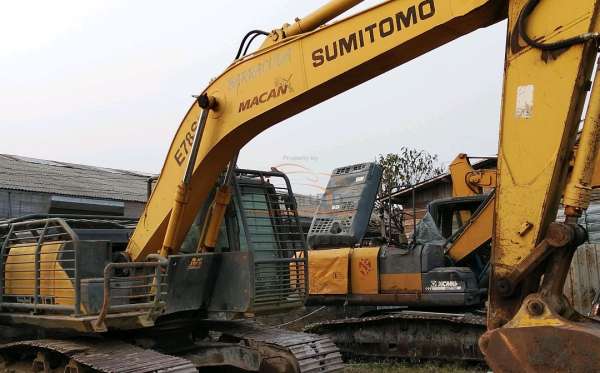 SUMITOMO SH210-6