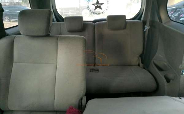 TOYOTA AVANZA 1.5 G