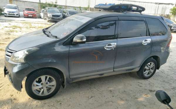 TOYOTA AVANZA 1.5 G