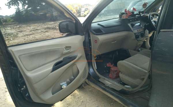 TOYOTA AVANZA 1.5 G
