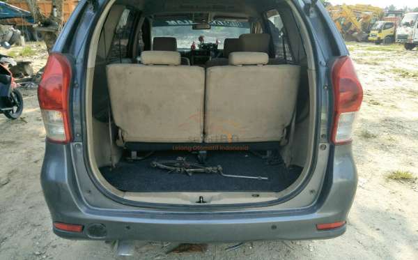 TOYOTA AVANZA 1.5 G