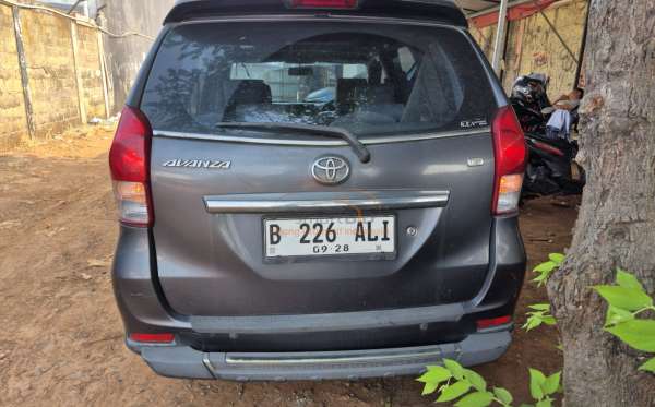 TOYOTA  AVANZA  1.3 G