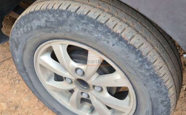 TOYOTA  AVANZA  1.3 G