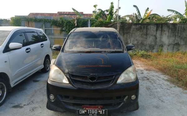 TOYOTA AVANZA 1.3 G