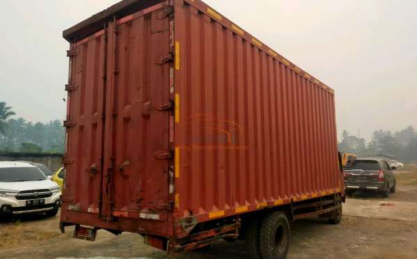 TOYOTA DYNA RINO XT 130 PS 6R BOX