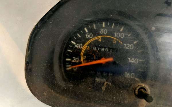 TOYOTA DYNA RINO XT 130 PS 6R BOX