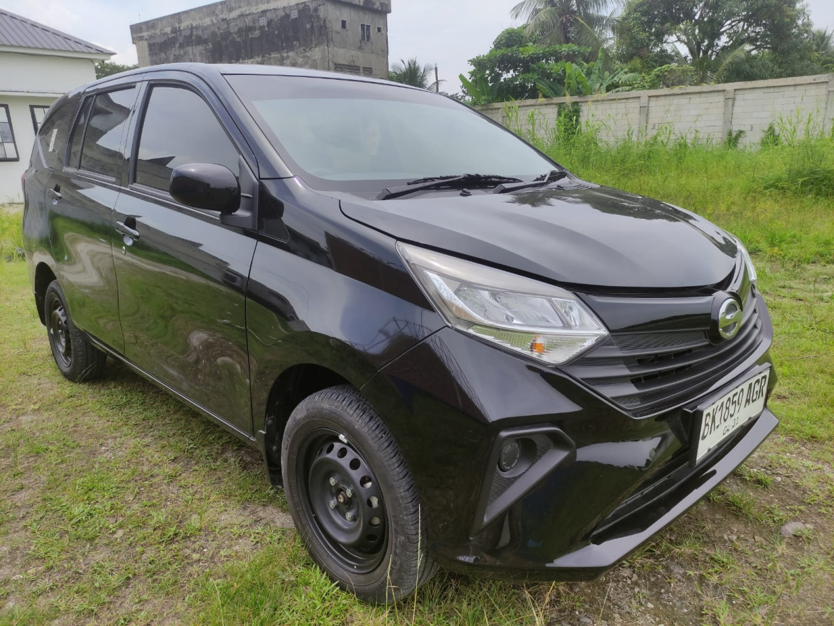 DAIHATSU  SIGRA  M