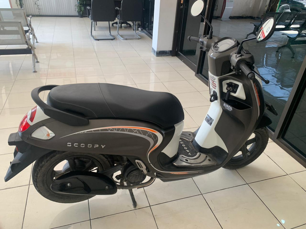 HONDA SCOOPY