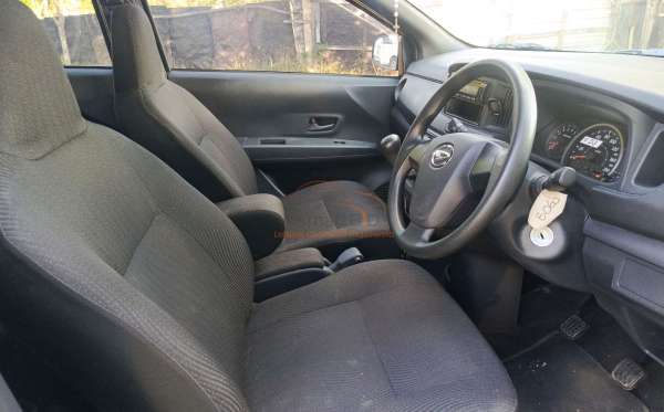 DAIHATSU SIGRA M