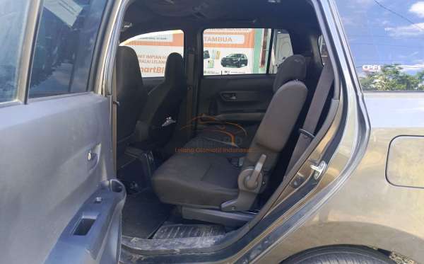 DAIHATSU SIGRA M
