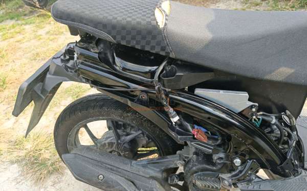 HONDA  BEAT