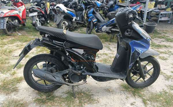 HONDA  BEAT