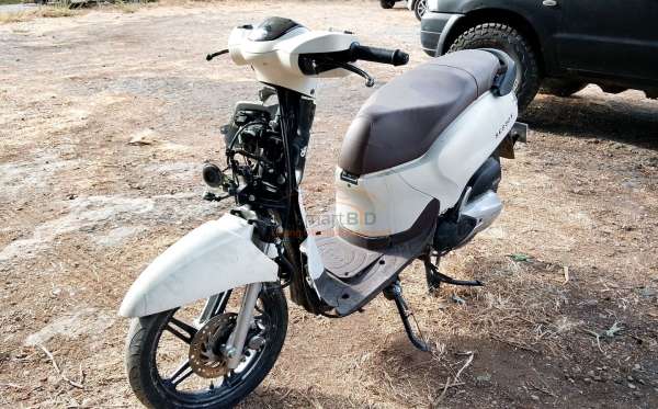 HONDA ALL NEW SCOOPY PRESTIGE STYLISH