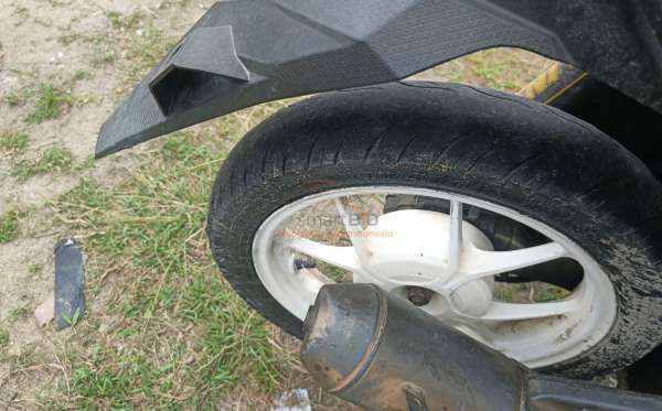 HONDA  BEAT