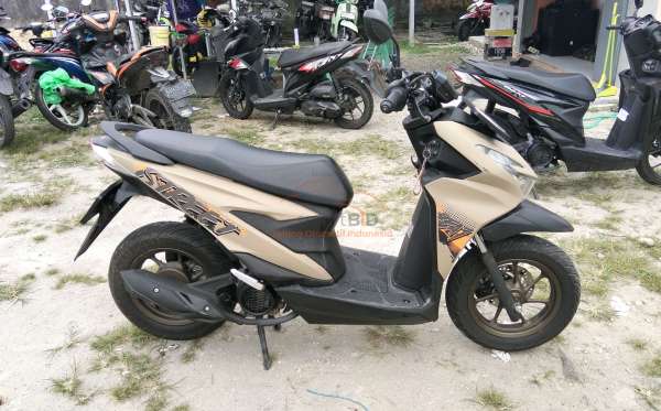 HONDA  BEAT STREET