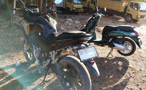 HONDA CB 150 X