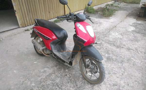 HONDA  GENIO