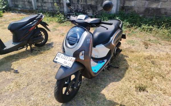 HONDA  SCOOPY