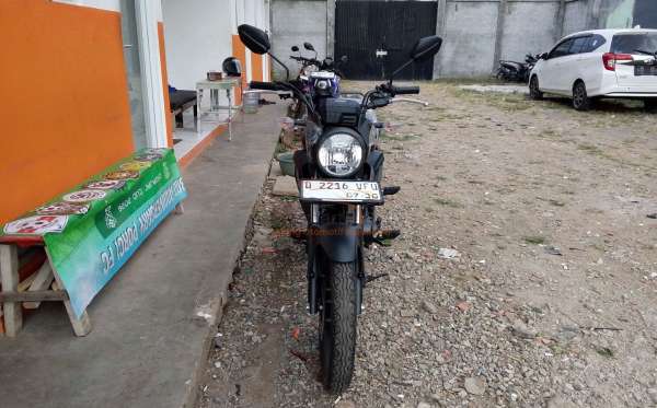 HONDA  CB 150 Verza