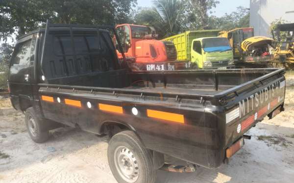 MITSUBISHI  L 300 L300 PU FB-R (4X2)