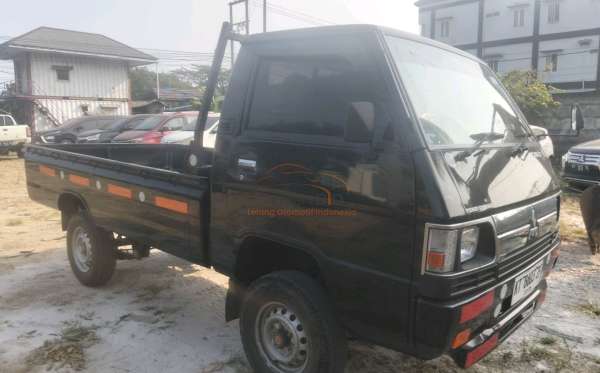 MITSUBISHI  L 300 L300 PU FB-R (4X2)
