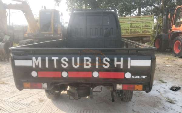 MITSUBISHI  L 300 L300 PU FB-R (4X2)