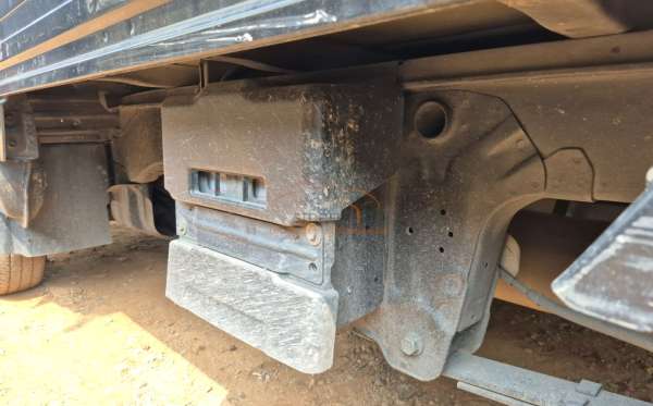 SUZUKI  CARRY  PU