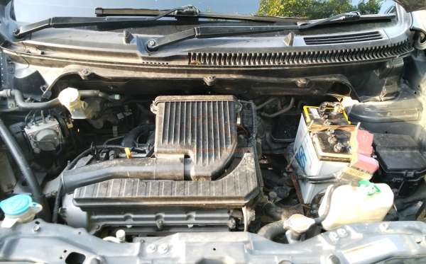 SUZUKI  ERTIGA  SDX