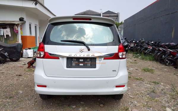 SUZUKI  ERTIGA